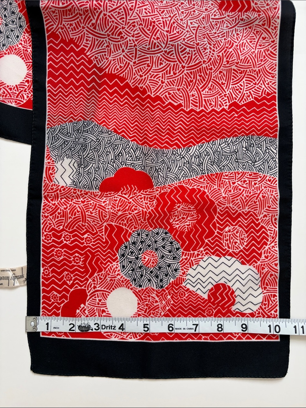The Specialty House Vintage 1960s Made in Italy Long Rectangle Scarf - Picture 7 of 8